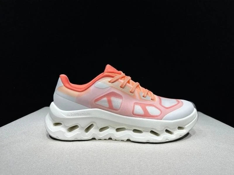 Lightweight Sport Shoes for Men and Women, Breathable Sneakers with Shock Absorbing Sole Casual fashion sneakers