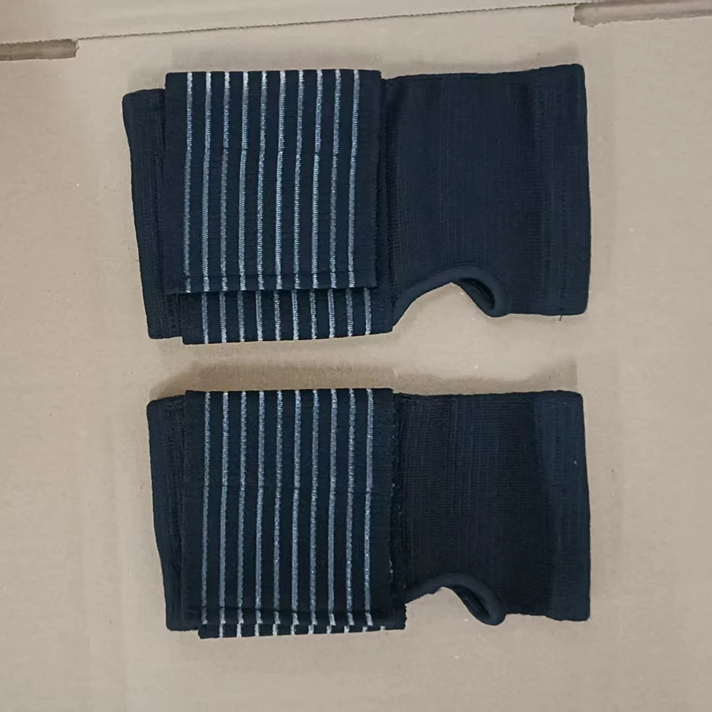 2Pcs Sports Wristband Sports Bandage Protective Gloves Adjustable Wrist Support Fitness Anti-Sprain Anti-Wear Gloves Sports Accessories Ws00486