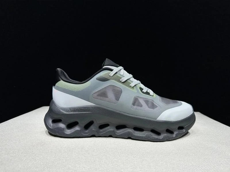 Lightweight Sport Shoes for Men and Women, Breathable Sneakers with Shock Absorbing Sole Casual fashion sneakers