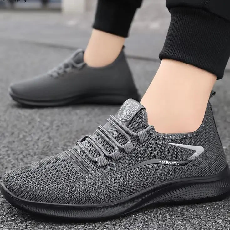 Sports Men's Shoes Breathable Casual Summer New Soft Soled Breathable Mesh Sneaker Non-slip Men's Summer Cheap Shoes Clearance