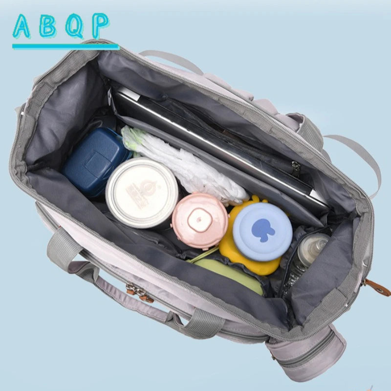 Fashionable Diaper Bag Backpack, Multifunctional Baby Diaper Bag Backpack, Large Capacity Out-and-out Baby Supplies Storage Bag