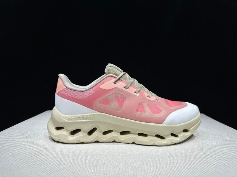 Lightweight Sport Shoes for Men and Women, Breathable Sneakers with Shock Absorbing Sole Casual fashion sneakers
