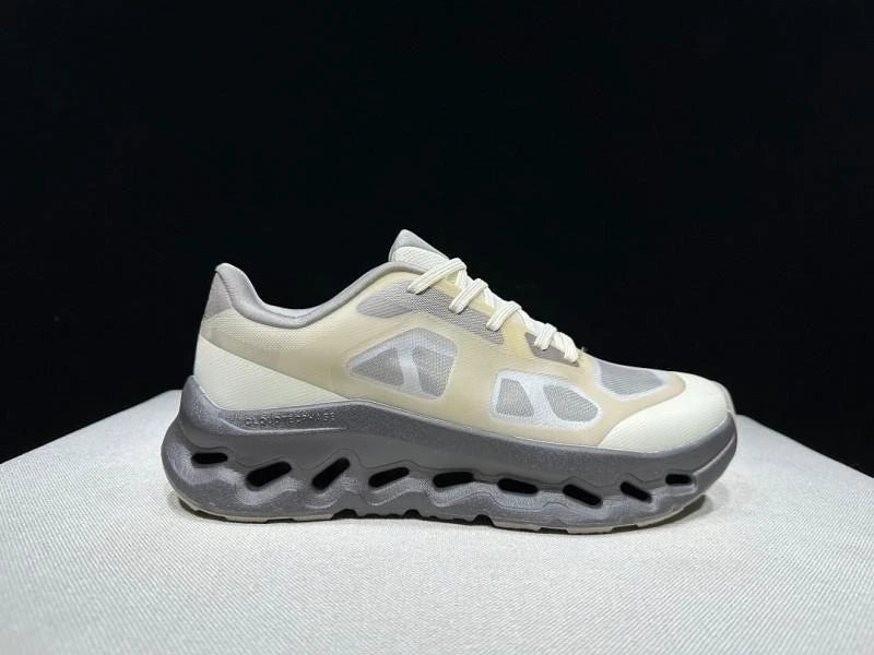Lightweight Sport Shoes for Men and Women, Breathable Sneakers with Shock Absorbing Sole Casual fashion sneakers