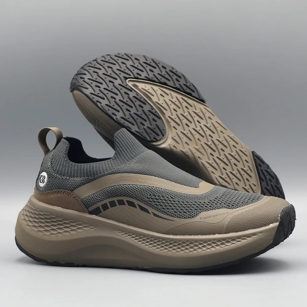 Men's Outdoor Sports Casual Shoes Slip-On Spring Summer Breathable Comfortable Thick Bottom Anti-Slip Lightweight EVA Midsole