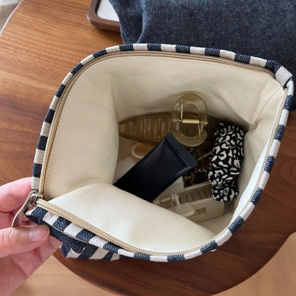 Fashion Striped Women Cosmetic Bags Retro Solid Color Storage Make Up Bags for Women Lady with Zipper Travel Bag Makeup Bag