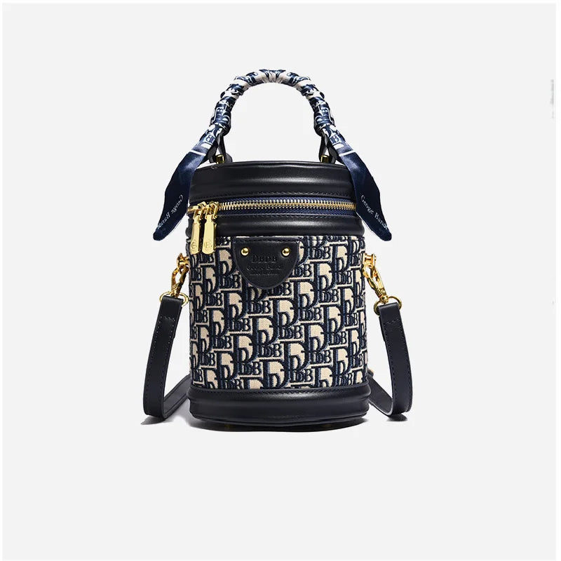 Elegant and versatile cylindrical bag 2026 New autumn and winter fashion simple bucket bag for women, popular crossbody bag